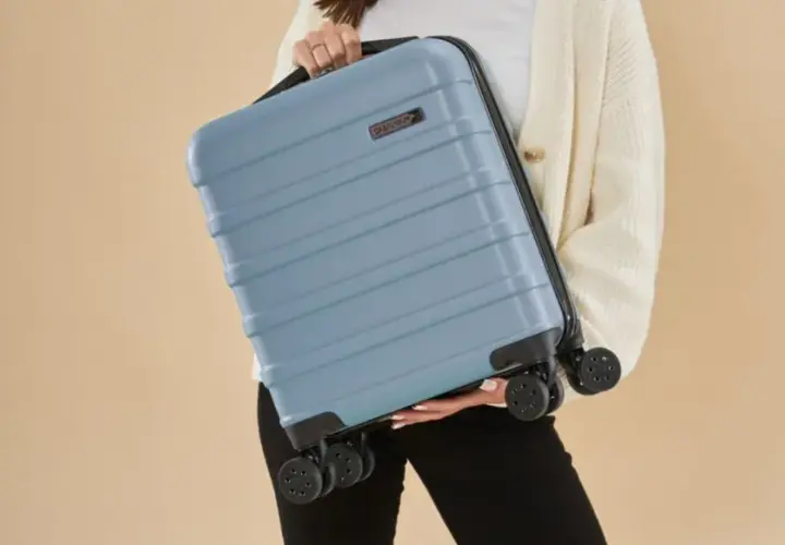 Bagage cabine Transavia : Évitez les frais, voyagez zen (Guide 2024)