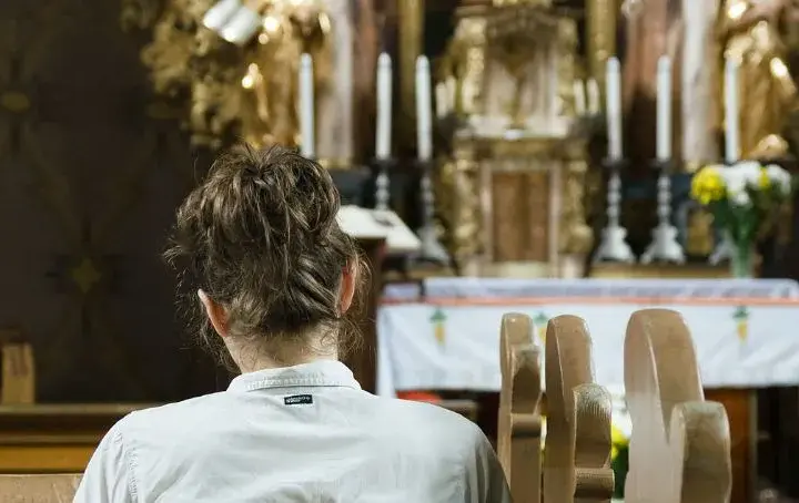 Kogo obejmuje dyspensa od niedzielnej mszy świętej? Sprawdź zmiany