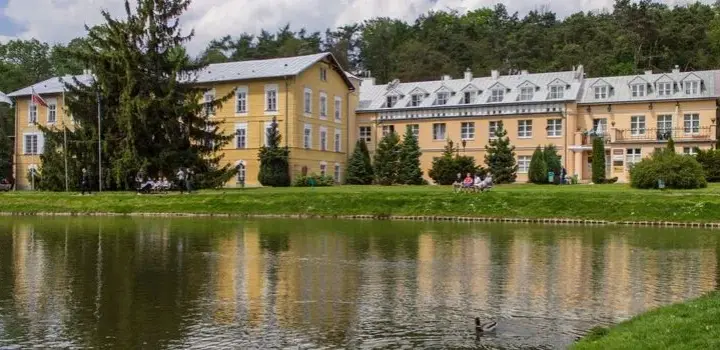 Jakie dokumenty do sanatorium? Uniknij problemów przed wyjazdem