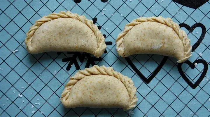 Proste ciasto na pierogi z mąki owsianej – zdrowa alternatywa bezglutenowa