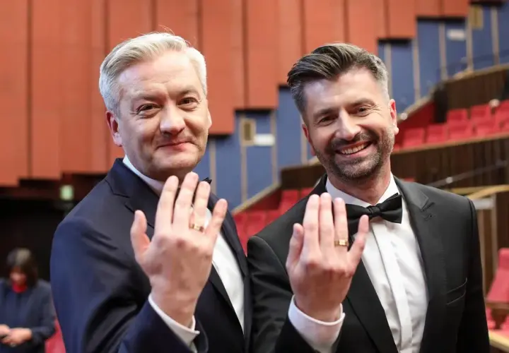 Robert Biedroń: kim jest jego partner? Krzysztof Śmiszek poznaj