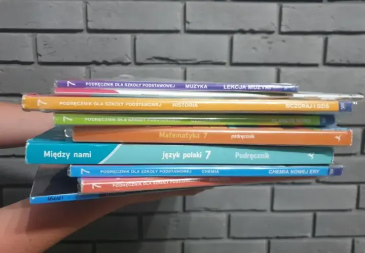 Czy można oddać książki do biblioteki? Zasady, terminy i konsekwencje zwrotu