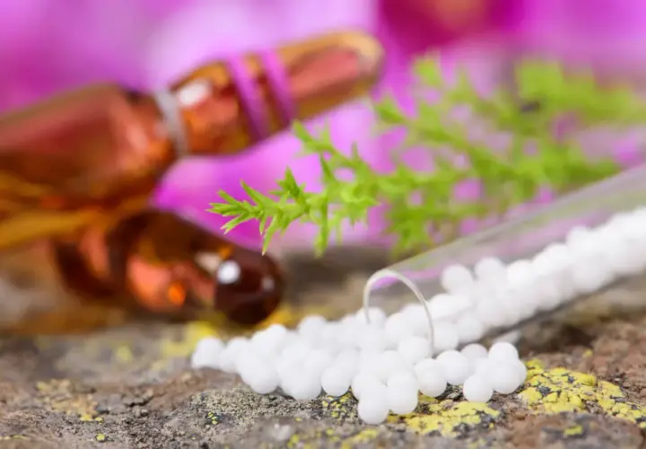 Czy homeopatia działa? Odkryj prawdę o skuteczności tej metody