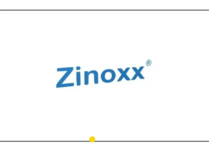 Niebieski napis Zinoxx z symbolem ® na białym tle.