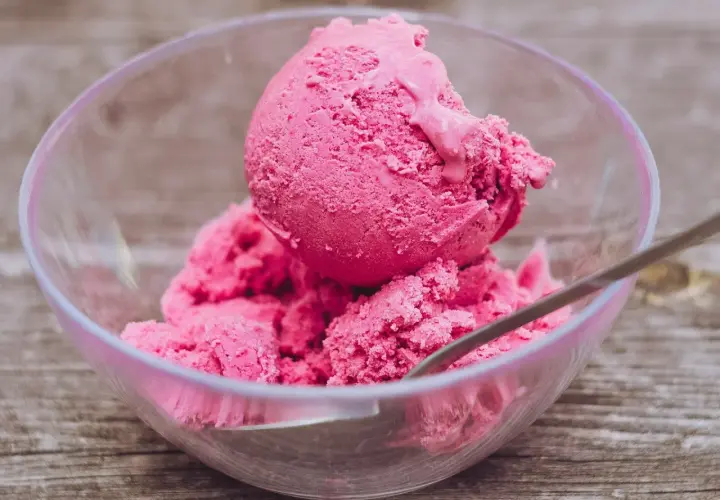 Lody bez mleka: Przepisy, marki, zdrowie. Wybierz idealne!
