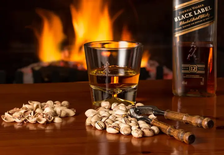 Czy whisky podnosi cholesterol? Odkryj nieznane skutki picia alkoholu
