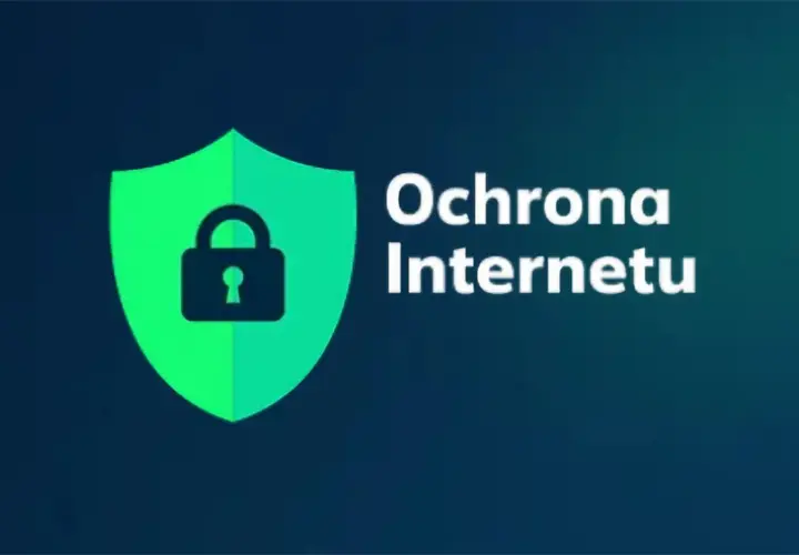 Zielona tarcza z kłódką symbolizuje **ochrona internetu plus**. Zapewnia bezpieczeństwo w sieci.