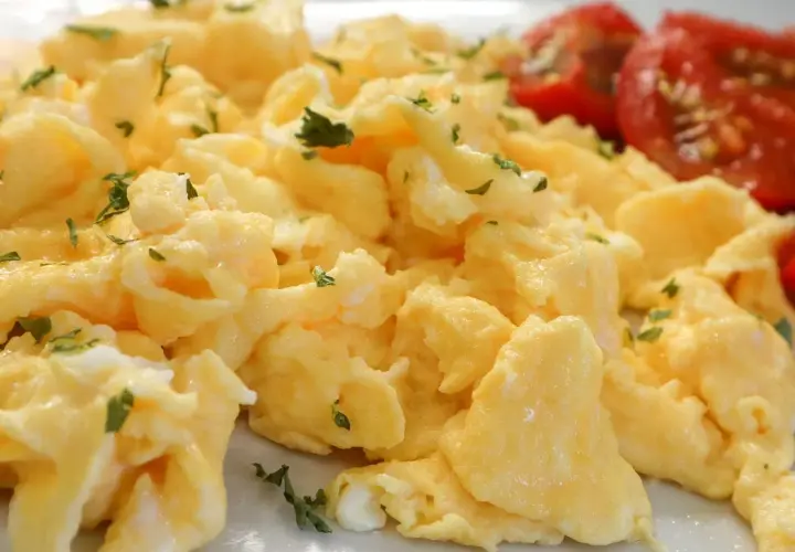 Dieta po wyrwaniu zęba: Co jeść, by szybko się zagoić?