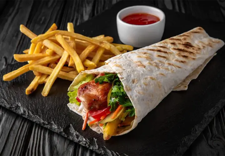 Ile kalorii ma kebab? Zaskakujące różnice w kaloryczności!