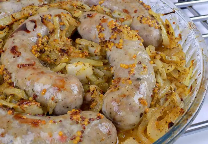 Jak upiec kiełbasę w piekarniku, by była soczysta i aromatyczna