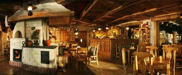 Gdzie zjeść w Kłodzku? Odkryj najlepsze restauracje i smaki