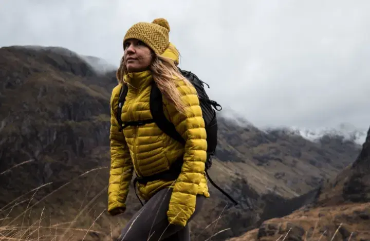 Jaką kurtkę w góry wybrać? Ekspert radzi: Hardshell, softshell, parametry