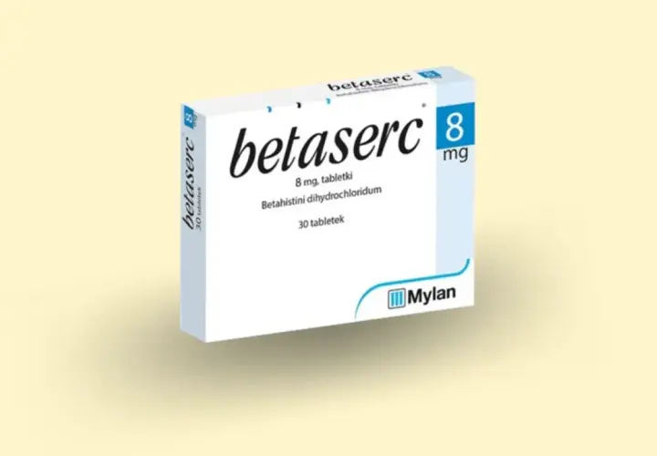 Opakowanie leku Betaserc 8 mg, zawierające 30 tabletek z betahistyną.