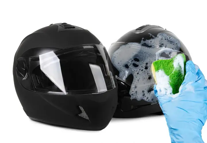Guante azul limpia casco de moto negro con esponja y espuma. ¡Como si saliera del lavavajillas!