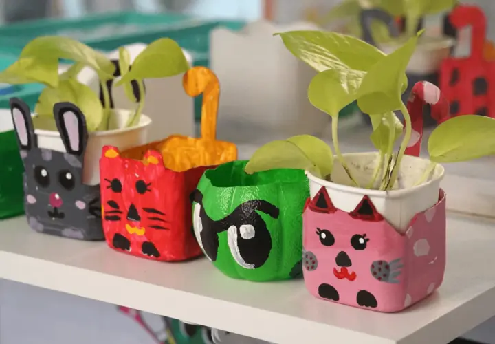 Ekologiczne zabawki z recyklingu dla dzieci – korzyści i pomysły na DIY