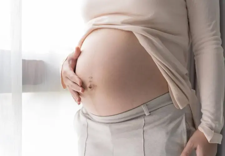 Ciąża: Kiedy do lekarza, aby uniknąć problemów zdrowotnych?