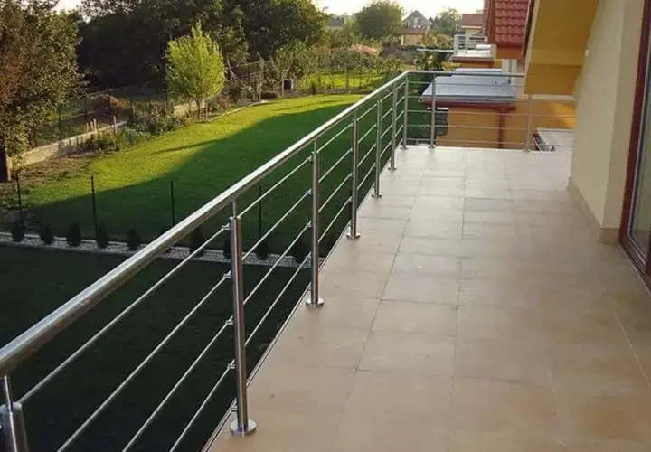 Jak zamontować balustradę na tarasie - uniknij najczęstszych błędów