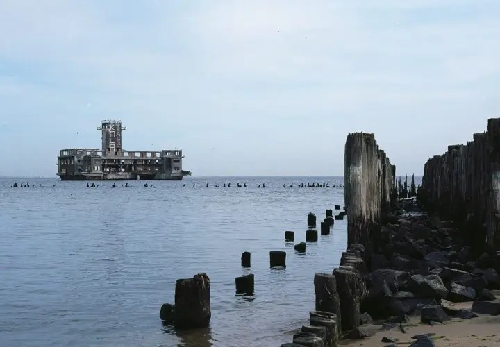 Gdynia atrakcje na niepogodę - najlepsze miejsca na deszczowe dni