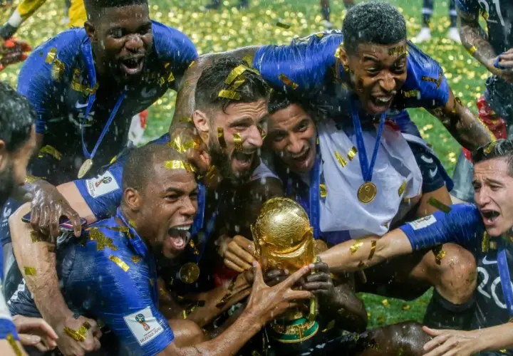 Czy puchar Mistrzostw Świata jest przechodni? Oto prawda o trofeum