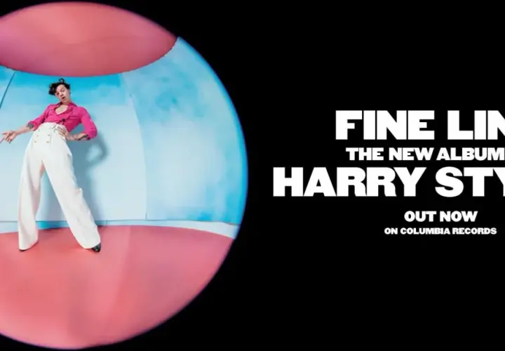 Harry Styles w różowej koszuli i białych spodniach, jakby chciał powiedzieć "adore you". Album "Fine Line" już dostępny.