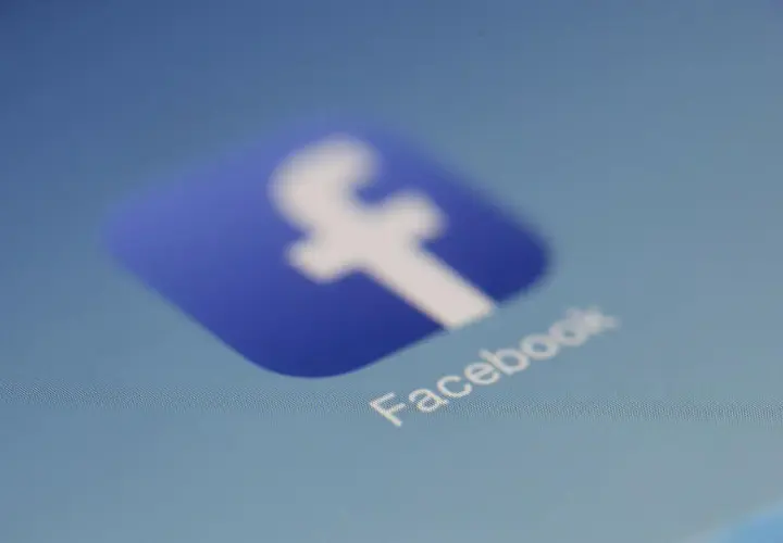 Odrzucone zaproszenie na FB? Jak i kiedy wysłać je ponownie!