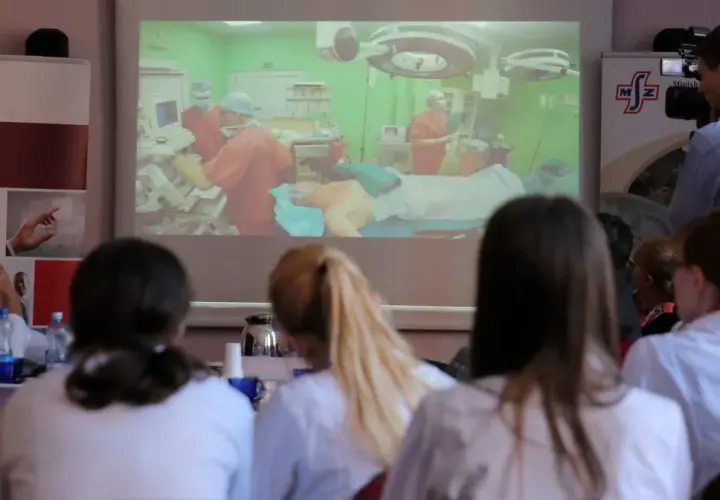 Czy studia medyczne są trudne? Odkryj prawdę i przygotuj się!