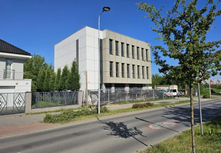 Ile kosztuje budowa bloku mieszkalnego? Zaskakujące ceny i czynniki wpływające na koszty