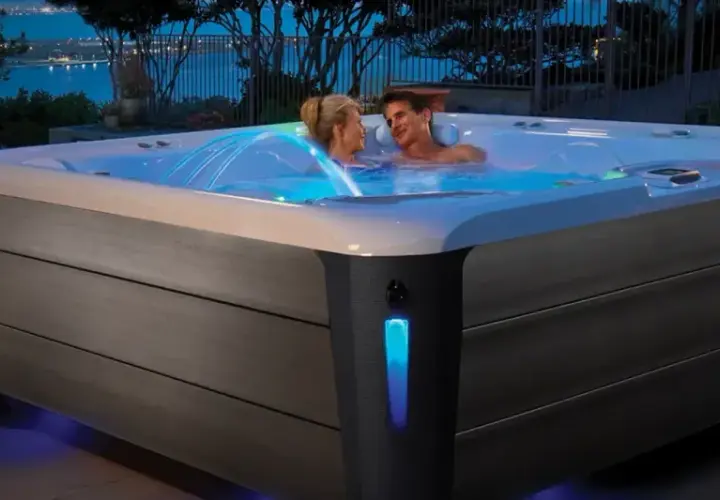 Swim Spa: Czy warto? Koszty, zalety i wybór idealnego modelu