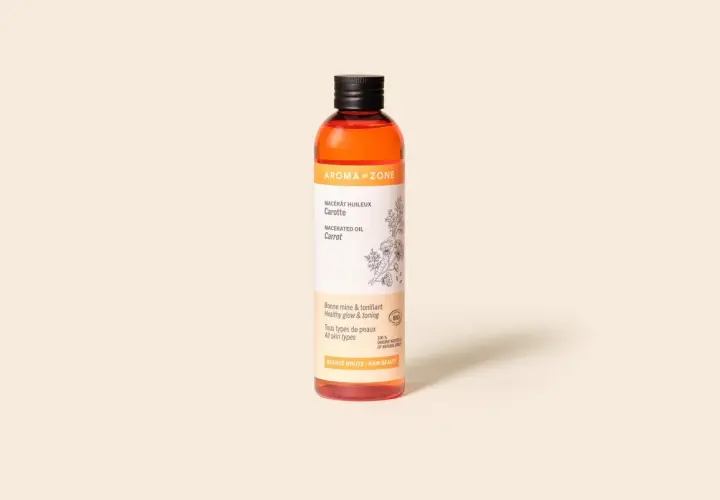 Flacon d'huile de carotte Aroma-Zone, pour une peau éclatante et tonifiée. Idéal pour tous types de peaux.