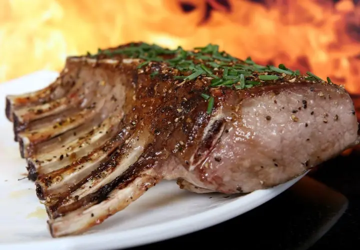 Kiełbasa z baraniny: cena, gdzie kupić i jak wybrać najlepszą?