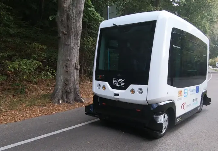 Skąd odjeżdża autobus? Znajdź go szybko i bez stresu!