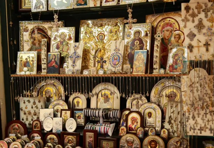 Co warto kupić jako pamiątki z Krety i co zabrać z wyspy jako upominek