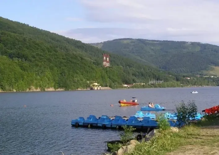 Kemping jezioro Żywieckie: idealne miejsce na rodzinny wypoczynek