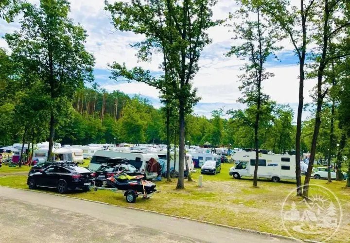 Camper Park Turawa nad Jeziorem Dużym: Czy to Twój raj na kołach?