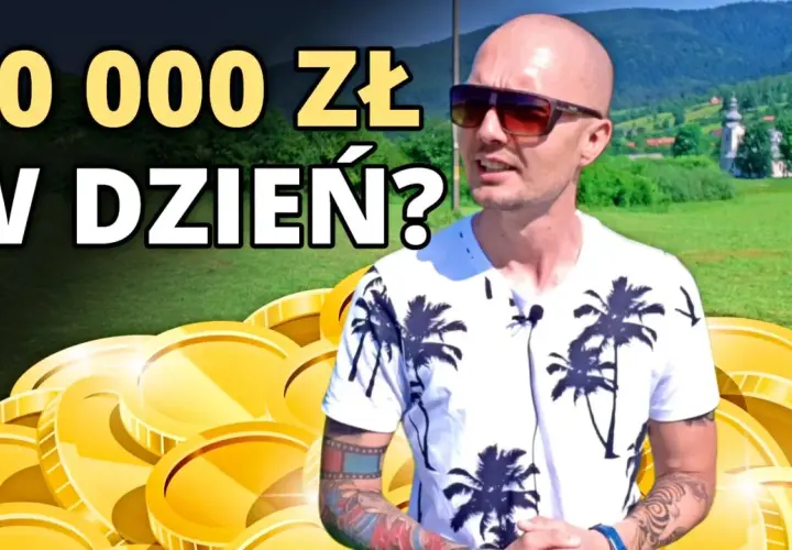 Chcesz wiedzieć, jak zarobić 20000 w jeden dzień? Mężczyzna w okularach i koszulce z palmami wyjaśnia, jak osiągnąć sukces finansowy.