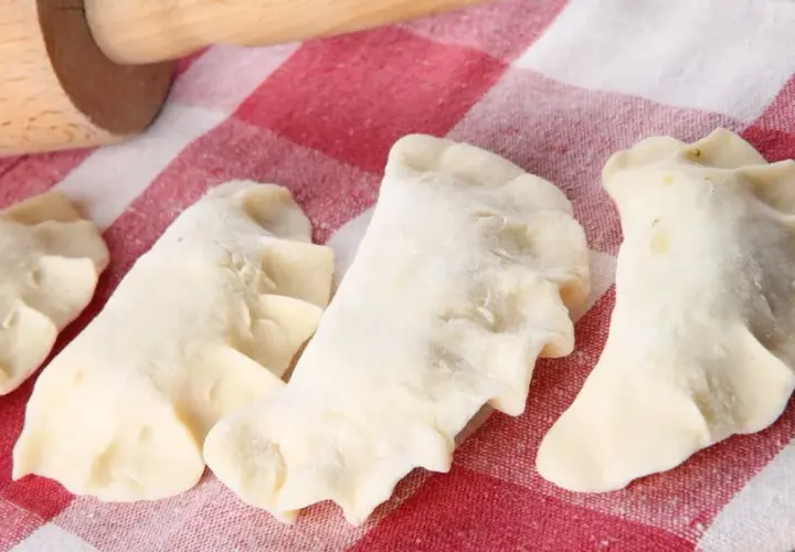 Pierogi we śnie: Jakie mają znaczenie dla twojej przyszłości i tradycji?