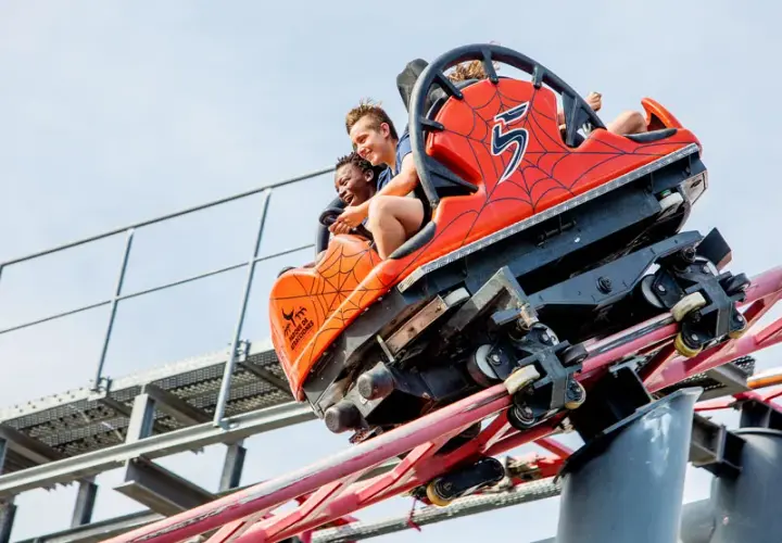 Entradas parque de atracciones: precios, descuentos y cómo comprar