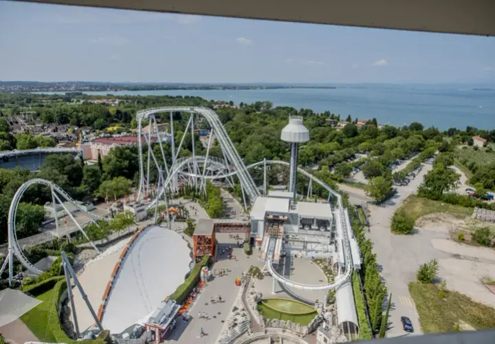 Najlepsze atrakcje w Gardaland – co warto zobaczyć w parku rozrywki