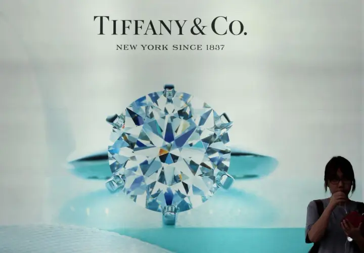 Tiffany i Louis Vuitton: Jak przejęcie zmieniło rynek luksusu