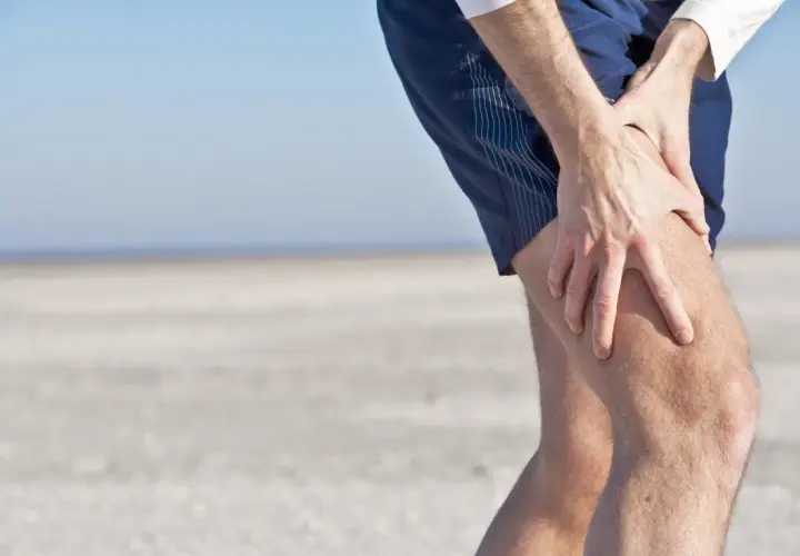 Por qué me duelen los músculos de la pierna y cómo aliviar el dolor