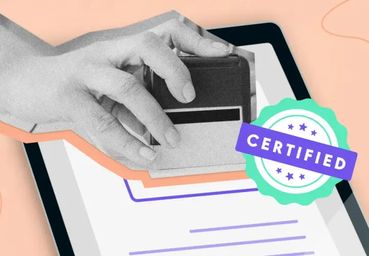 Mano aplicando sello en documento digital. Sello de "CERTIFIED" indica un certificado de sello electrónico.