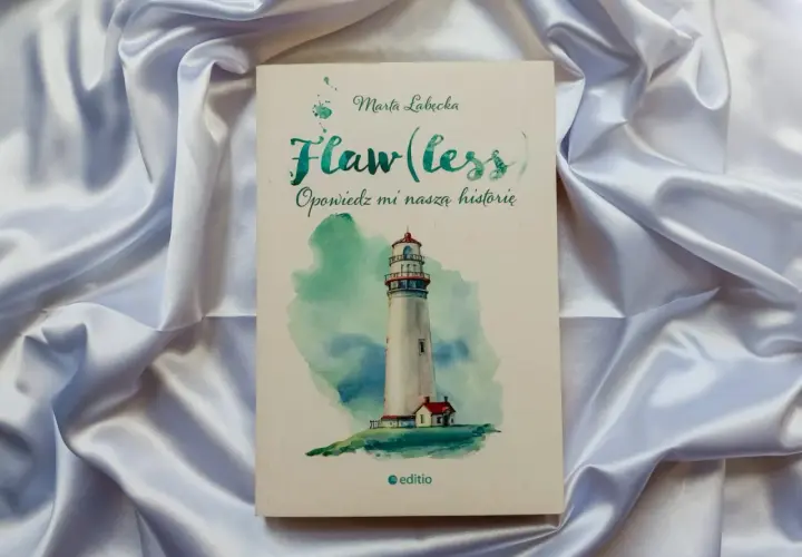 Flawless książka Marty Łabęckiej - kompletna analiza bestsellerowej powieści