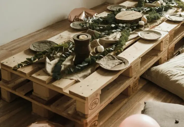 Stolik kawowy DIY: Stwórz unikalny mebel i oszczędź! Poradnik
