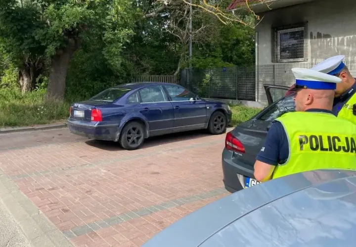 Czy policja może przeszukać samochód bez nakazu? Poznaj swoje prawa