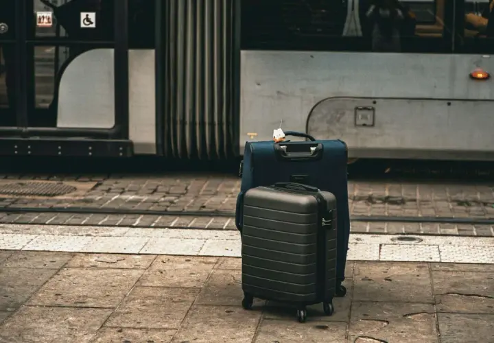 Jakie wymiary ma walizka kabinowa? Sprawdź, aby uniknąć problemów w podróży