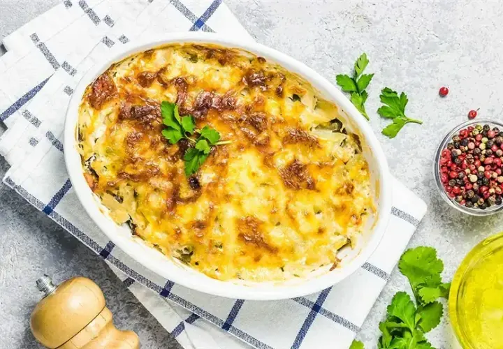 Pyszne przepisy na zapiekankę ryżową, które zachwycą każdego smakosza