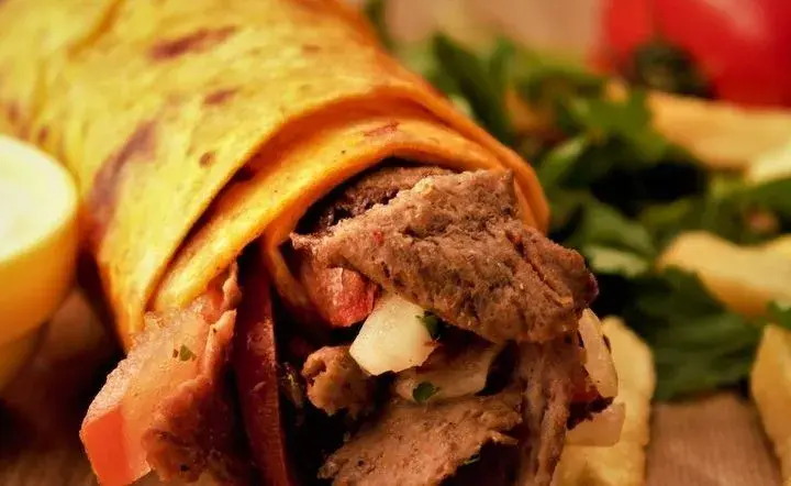 Ranking kebabów: Odkryj najlepsze miejsca w Polsce na pyszne kebaby