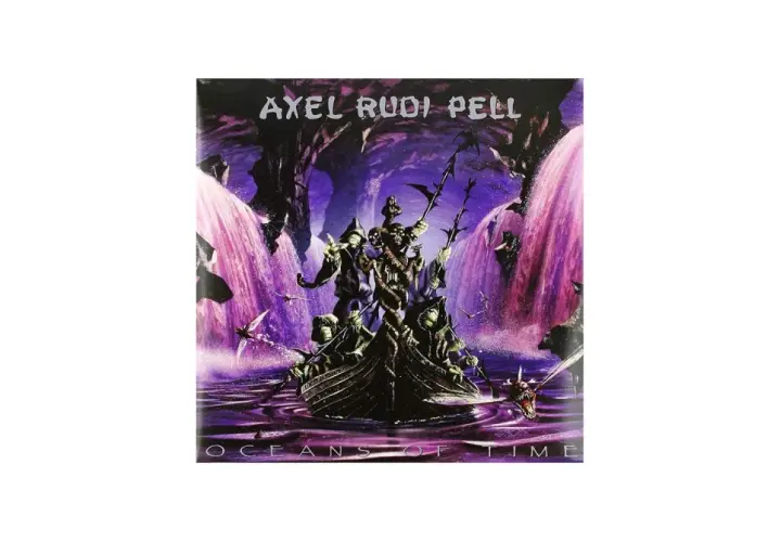Okładka albumu "Oceans of Time" Axela Rudiego Pella. Mroczna łódź z postaciami w kapturach płynie przez fioletowe wodospady.