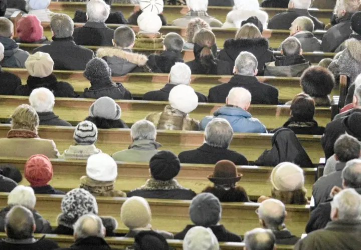 Znaczenie mszy gregoriańskich: jak modlitwa za zmarłych wpływa na duszę