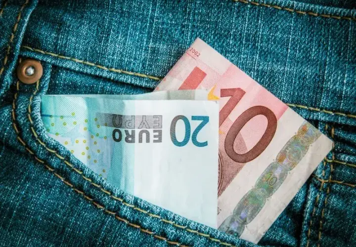 Jakie są zarobki w Hiszpanii? Zaskakujące różnice w wynagrodzeniach
